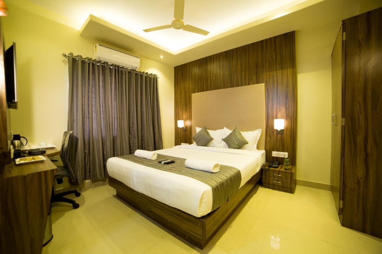 Hotel Plaza Heights Bangalore Dış mekan fotoğraf