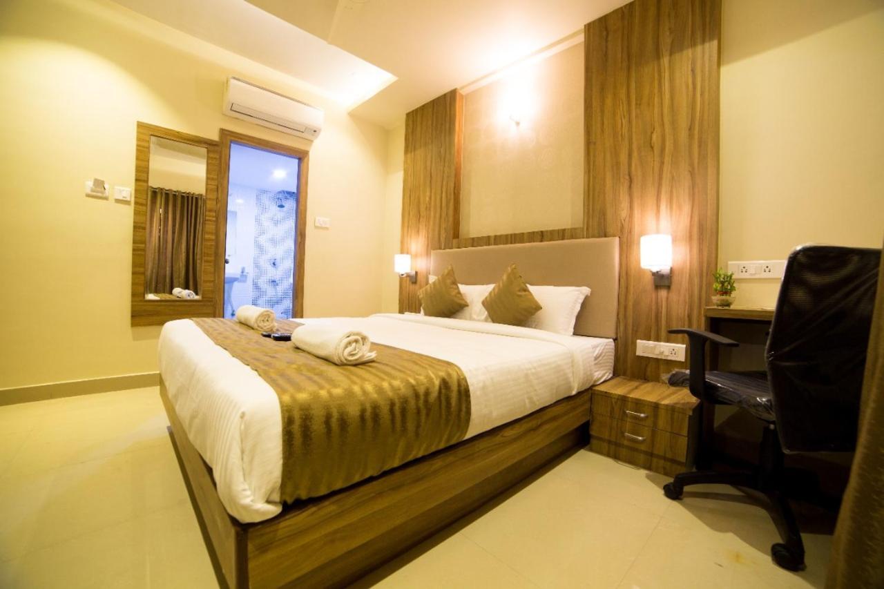 Hotel Plaza Heights Bangalore Dış mekan fotoğraf